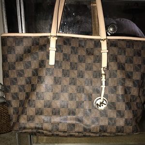 Michael Kors tote